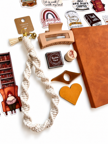 BROWN Bookish A5 Journal Bundle | 20+ Bookish Items | Reading Gift Set 📚🤎