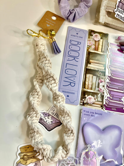 HANDMADE Macrame Keychain