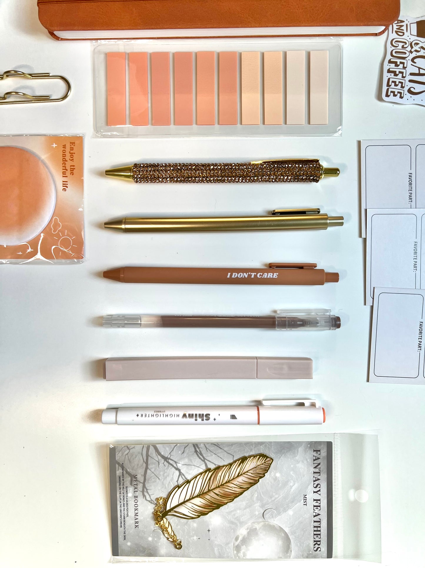 BROWN Bookish A5 Journal Bundle | 20+ Bookish Items | Reading Gift Set 📚🤎